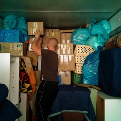 Efektivní stěhování bytu pomocí stěhovací dodávky v rámci služby Stěhování po Brně